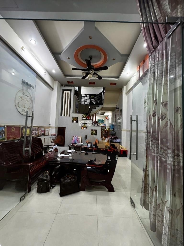 Bán nhà gần văn cao bình long lê văn qưới