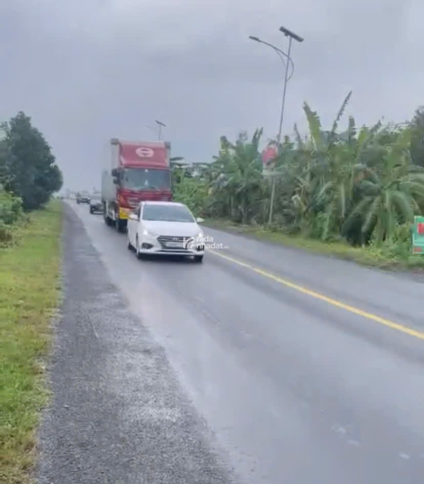 Chính chủ. Bán đất mặt tiền Quốc lộ Quản lộ Phụng Hiệp