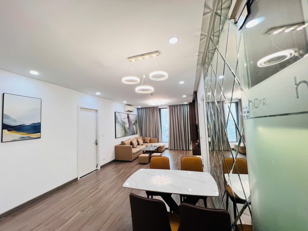 Bán chung cư Eco Green 85m2 3pn,2wc 6.868 tỷ đẹp nhất Nguyễn Xiển nhà có bán công