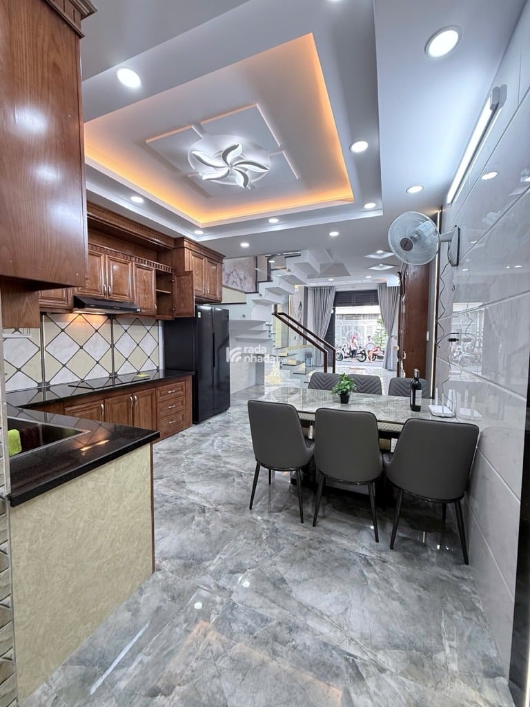 HOÀNG BẬT ĐẠT - 5 TẦNG - 4x14m - HẺM XE HƠI - TÂN BÌNH - GIÁ 8.9 TỶ