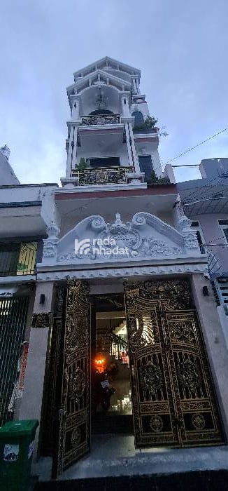 NHÀ CHÍNH CHỦ- LÊ VĂN QUỚI- 65m2-4x17-6 TẦNG- ĐƯỜNG NHỰA 8M-  CHỈ HƠN 8 TỶ