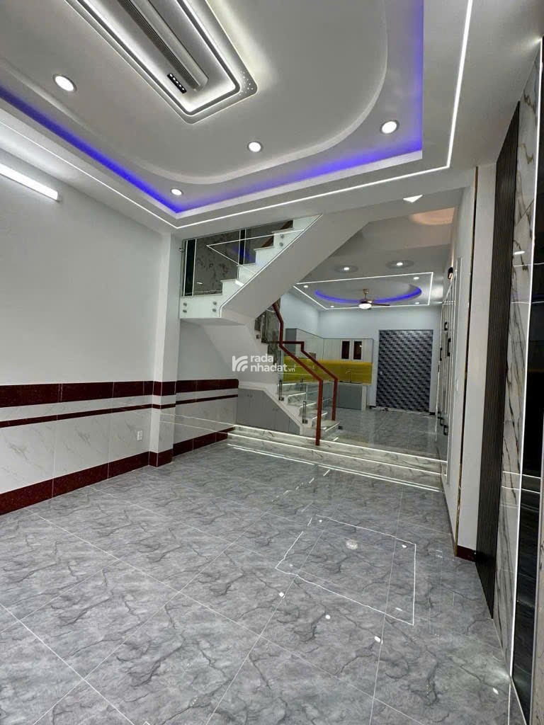  BÁN LỖ 200TR , PHÂN LÔ ĐỒNG BỘ, ĐÌNH PHONG PHÚ, NGAY LÊ VĂN VIỆT CÁCH NGÃ TƯ THỦ ĐỨC 200m.