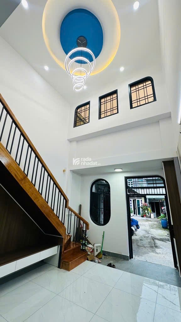 Bán Gấp Nhà Phố Đẹp Lung Linh Ngay Chợ Thiếc Lê Văn Khương P Hiệp Thành