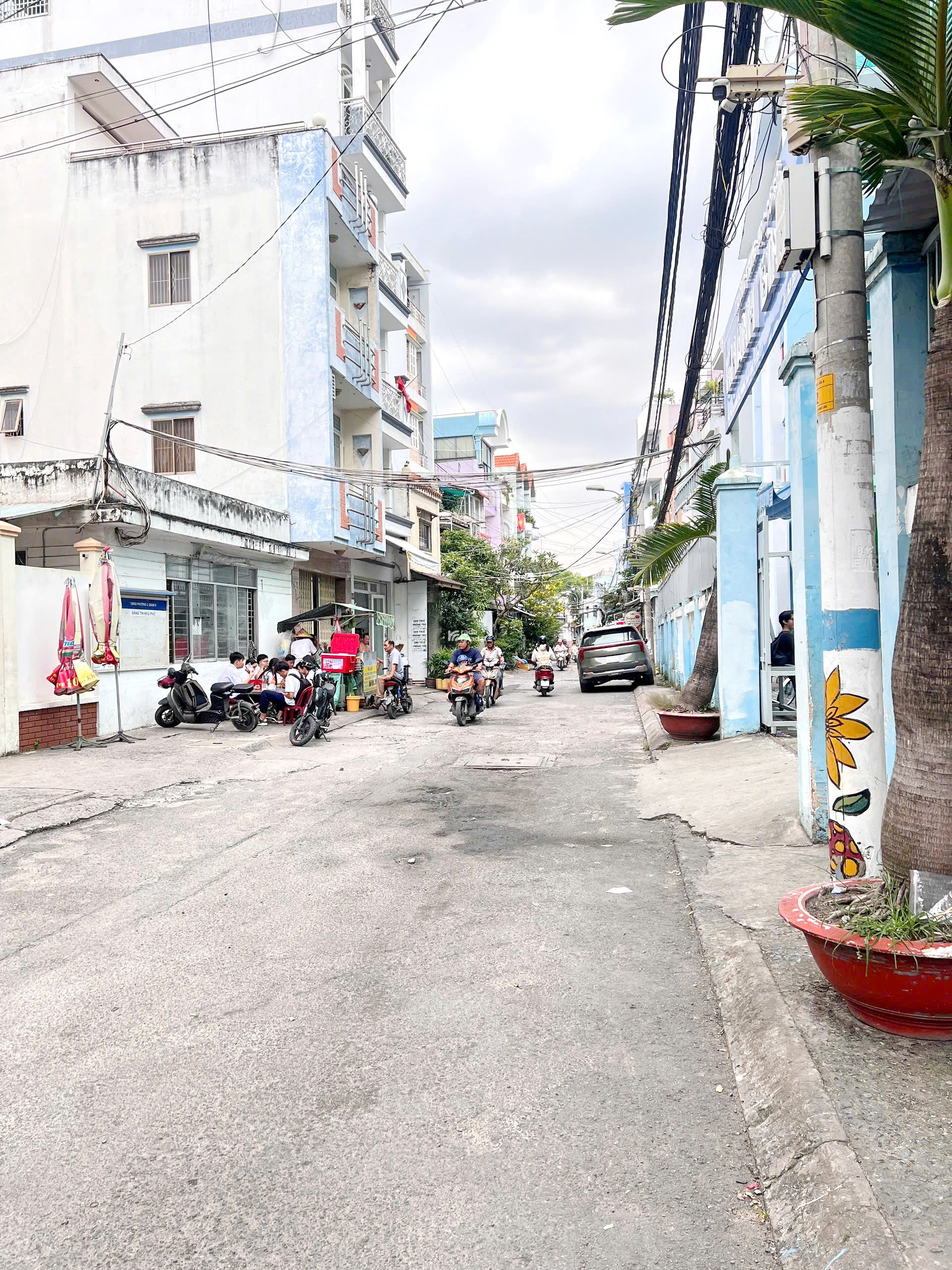 Bán nhà hẻm xe tải 3 lầu đường Âu Dương Lân P.3 Quận 8