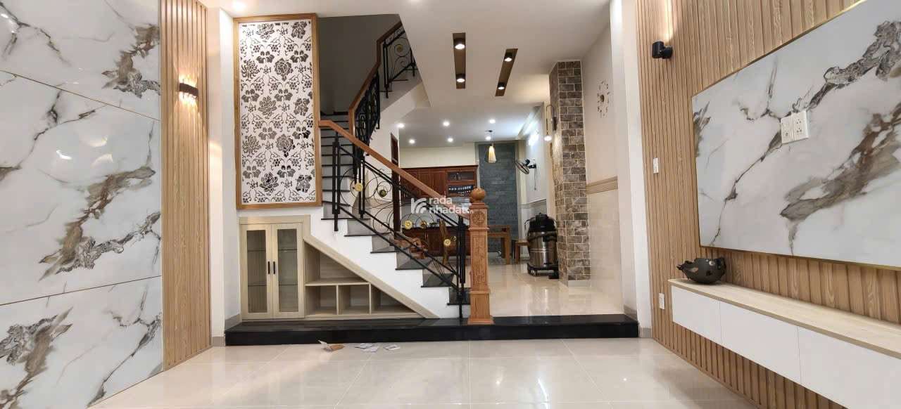 BÁN NHANH Nhà 3 tầng xây tâm huyết Đường số 2 Trường Thọ Hẻm xe tải rộng  4PN, 4 toilet, 57m2 