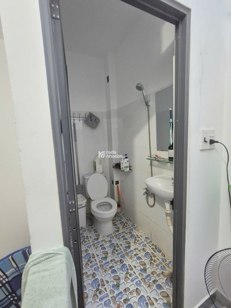 KHU BÀU CÁT, HẺM XE HƠI HUỲNH VĂN CHÍNH, TÂN PHÚ, HIẾM CÓ Ở NGAY. GIẢM 550TR CHỈ 2.65T TL TỐT