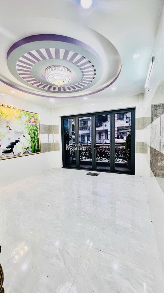 Cần bán nhà 5 tầng mặt tiền Nguyễn Văn Công P3 Gò Vấp 4x15m Giá 13.5 tỷ