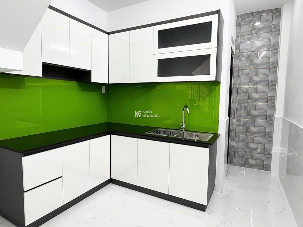 NHÀ ĐẸP GIÁ TỐT - NGAY NGÃ TƯ 4 XÃ - LÊ VĂN QUỚI - BÌNH LONG - 32M2 - 3 TẦNG MỚI ĐẸP - 3 PHÒNG NGỦ 