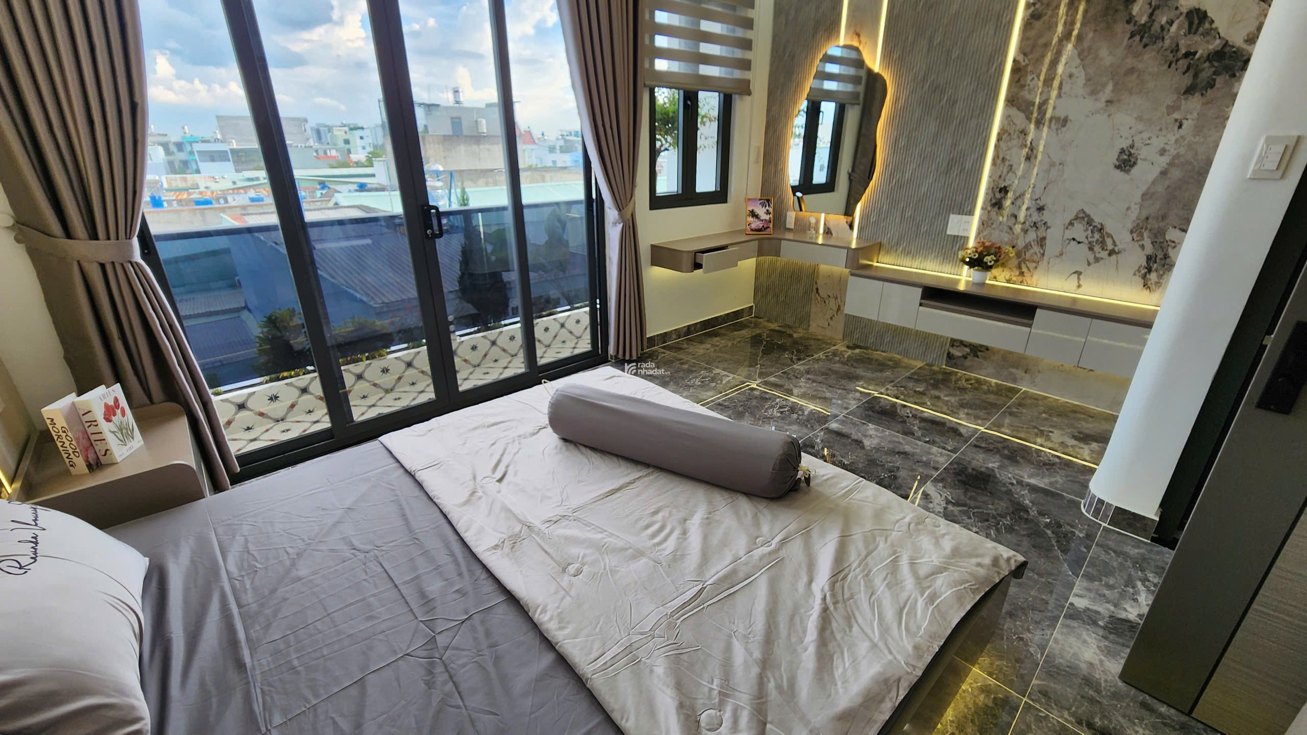  NHÀ PHỐ LUXURY 4 TẦNG FULL NỘI THẤT - 4 TỶ NHẬN NHÀ, QUẬN 12 -  4 TỶ NHẬN NHÀ