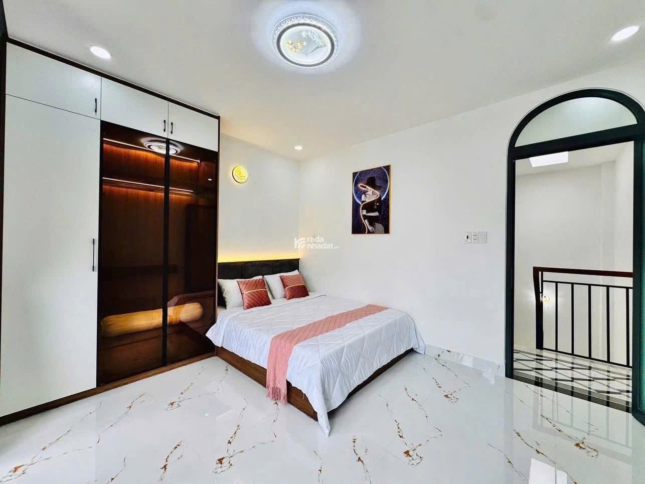 Bán nhà vị trí đẹp ở Bùi Đình Tuý, P.24, Q. Bình Thạnh SHR. Giá 2tỷ850, 50m2