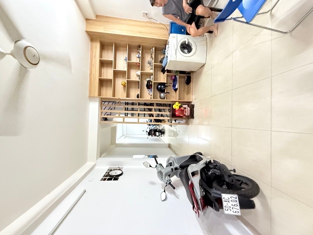 TÂN BÌNH VIP NHÀ 6 TẦNG KIÊNG CỐ RẤT ĐẸP - HXH NHỰA SẠCH SẼ CÁCH MẶT TIỀN 20M - 8PN CÓ THỂ CẢI TẠO 