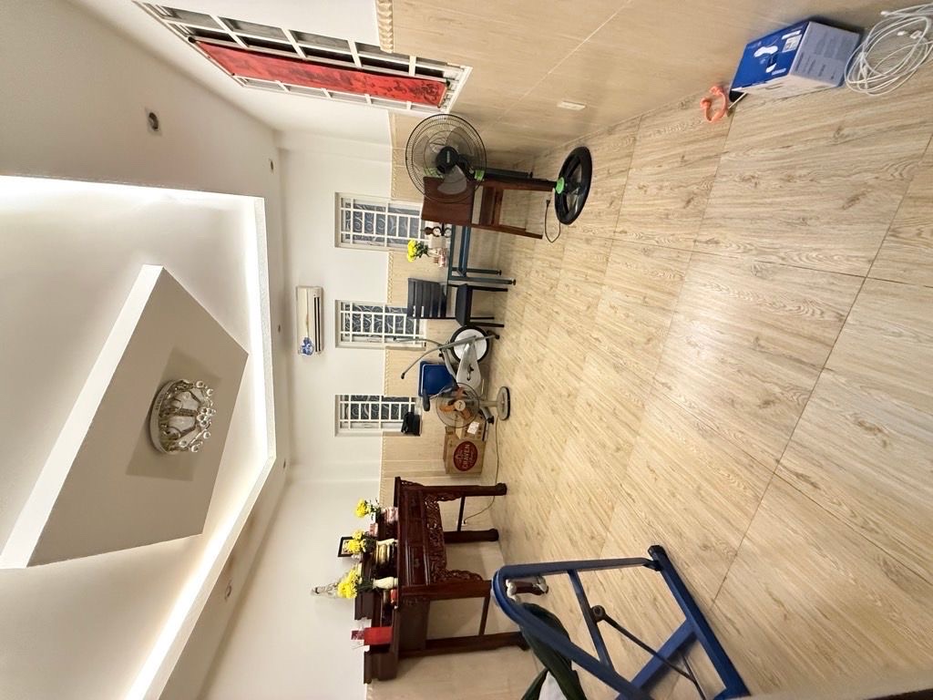 TÂN BÌNH VIP NHÀ 6 TẦNG KIÊNG CỐ RẤT ĐẸP - HXH NHỰA SẠCH SẼ CÁCH MẶT TIỀN 20M - 8PN CÓ THỂ CẢI TẠO 