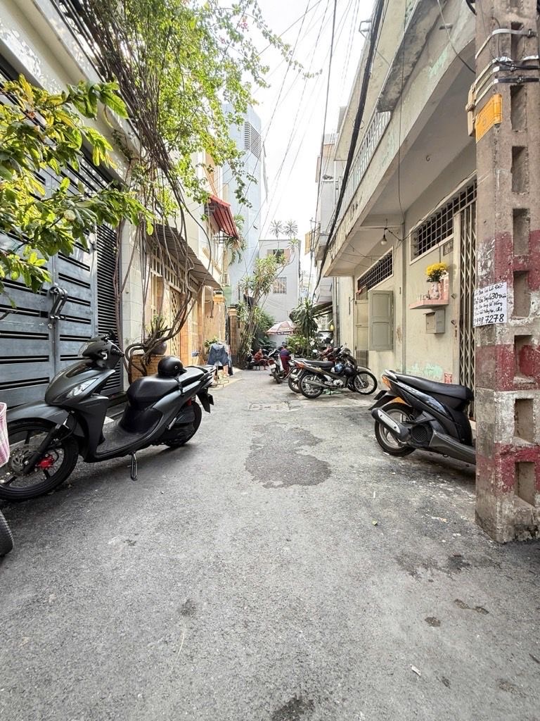 TÂN BÌNH VIP NHÀ 6 TẦNG KIÊNG CỐ RẤT ĐẸP - HXH NHỰA SẠCH SẼ CÁCH MẶT TIỀN 20M - 8PN CÓ THỂ CẢI TẠO 