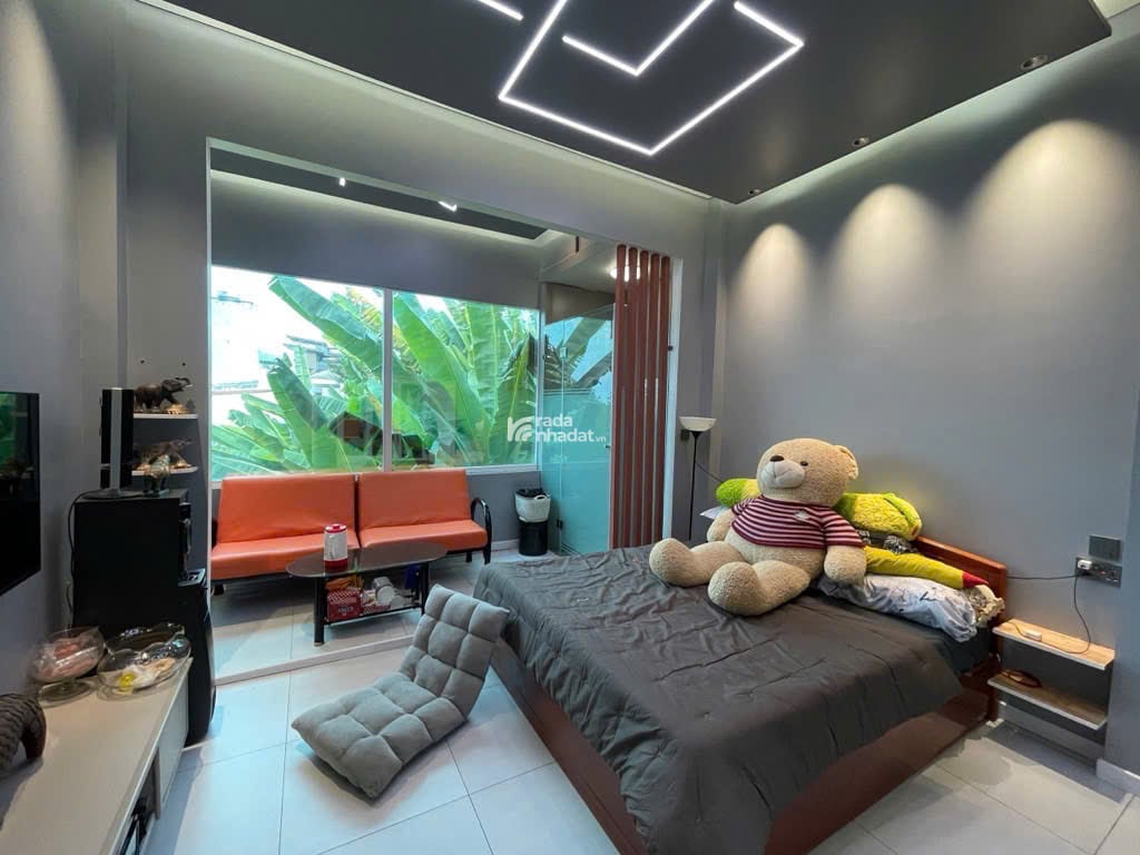  Bán nhà mặt tiền Đường số 24, Thủ Đức , 145m2 (ngang 6m), giá 10.5 tỷ, có thu nhập cho thuê