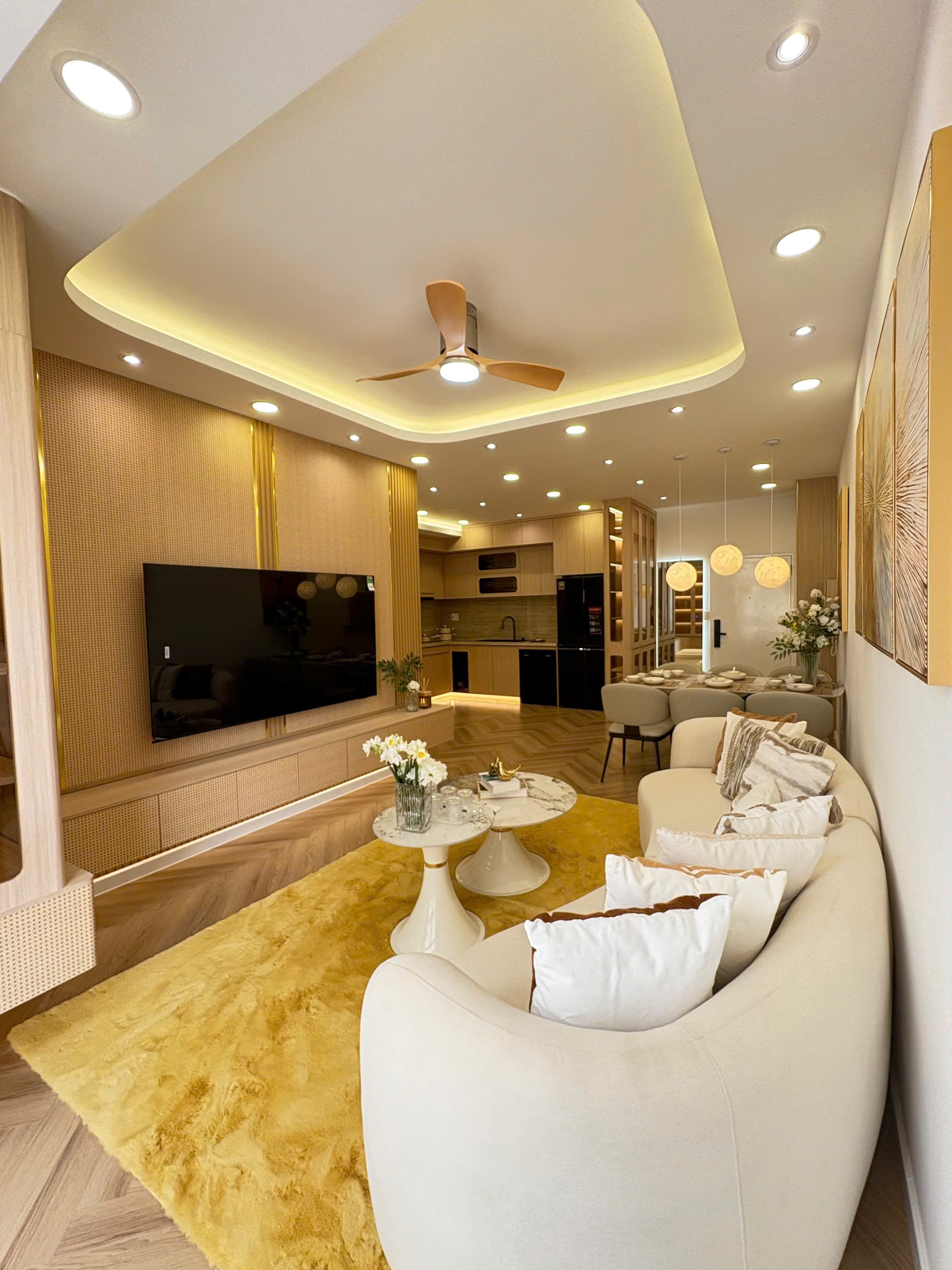 Bán nhanh căn hộ gần ĐH RMIT, Sky garden 2, Phú Mỹ Hưng, Q7, 3PN nhà mới, giá chỉ 8 tỷ 