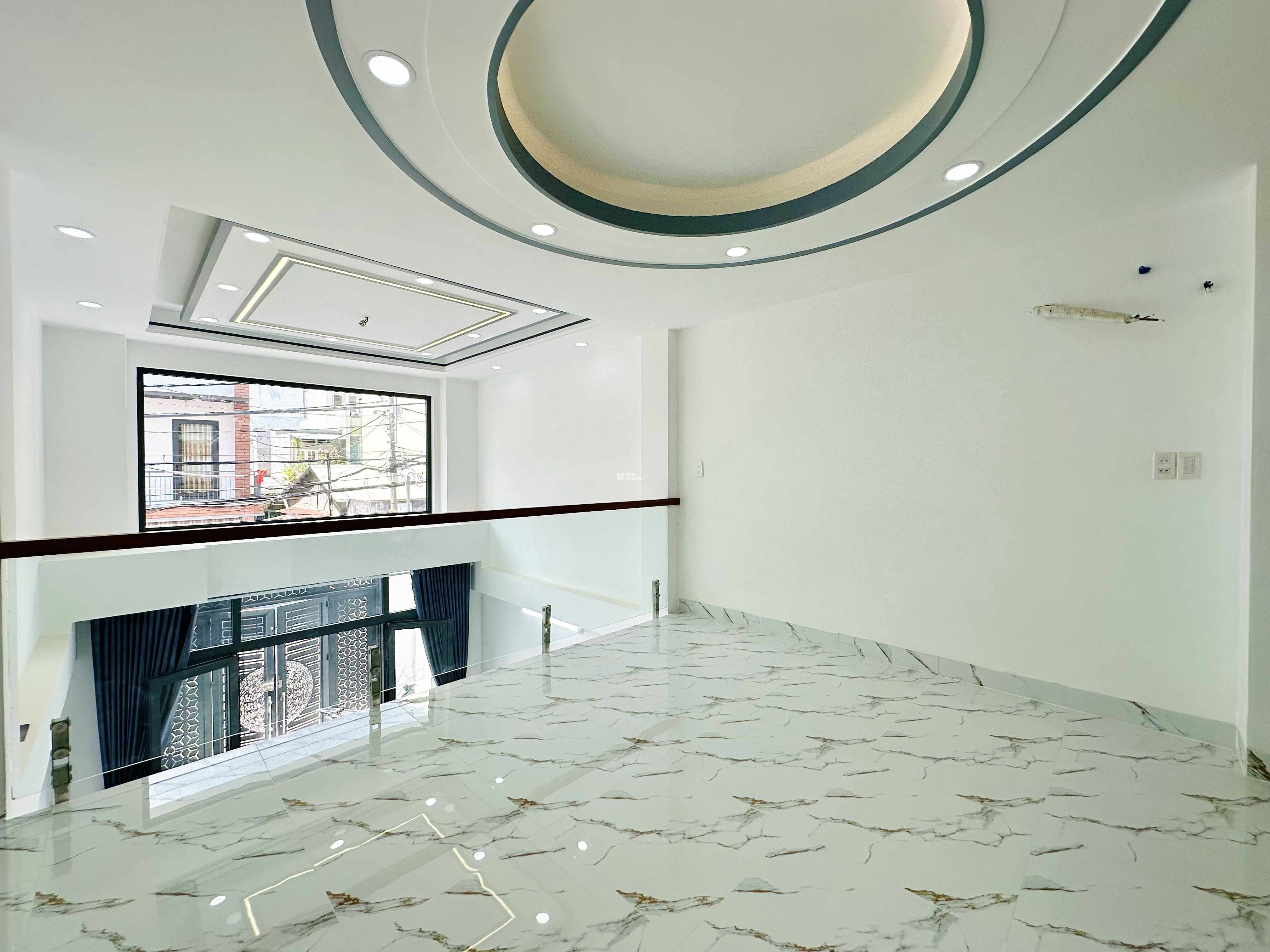 CỰC HIẾM! MẶT TIỀN GÒ VẤP - 6 TẦNG THANG MÁY - SỔ MỚI 2025 - 15.5 TỶ