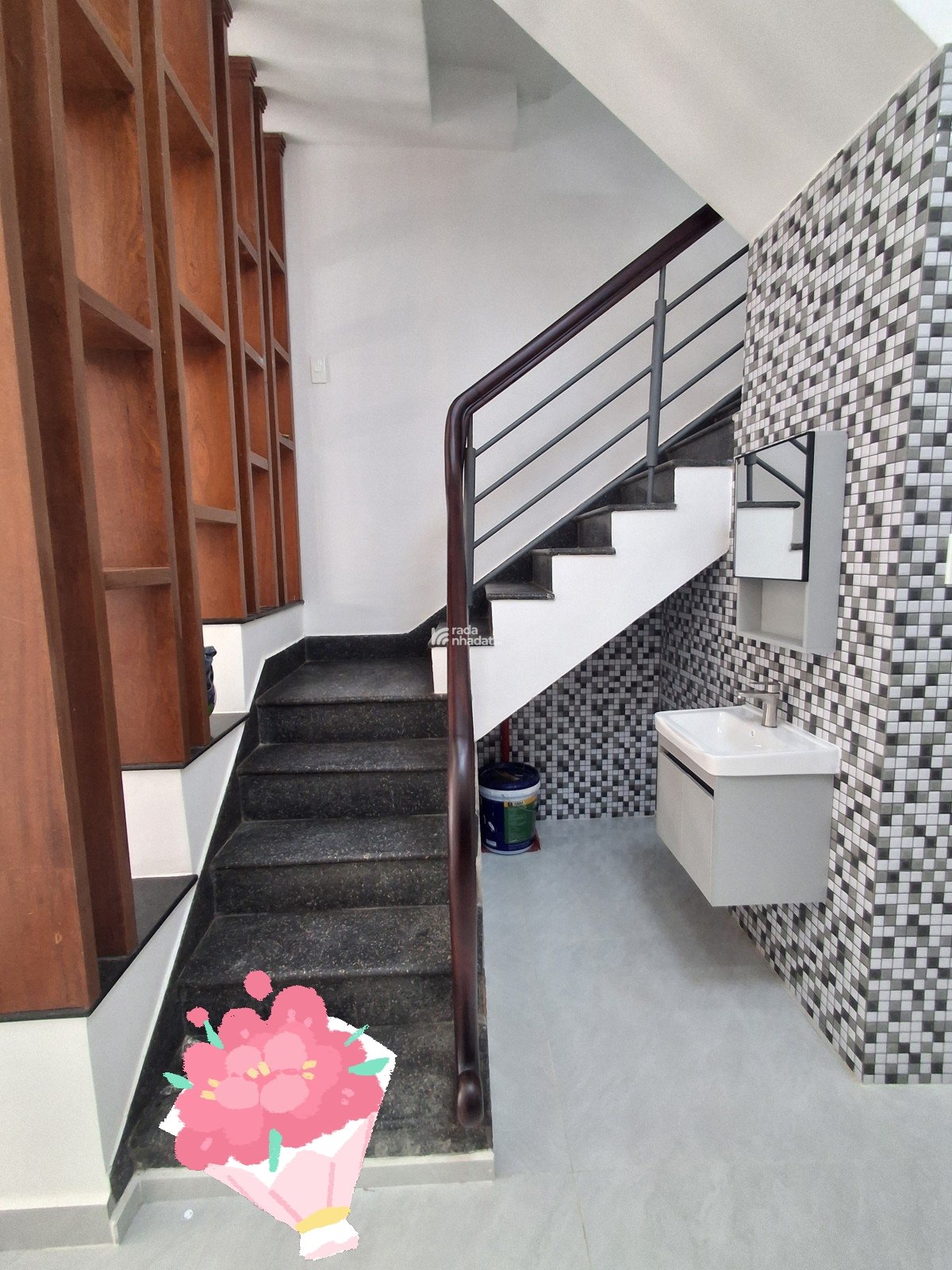 NHÀ 3 TẦNG MỚI CENG, HẺM XE HƠI 