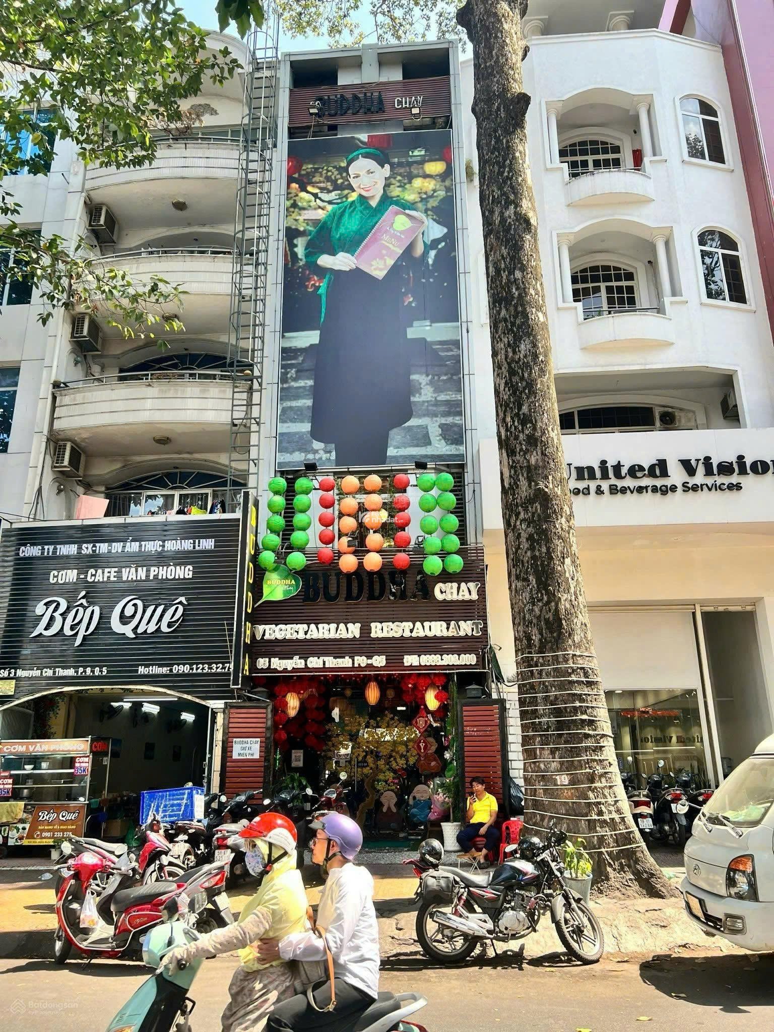 Bán nhà ngay ngã 4 SVH-Nguyễn Chí Thanh khu chuyên kd,4.4x23.5m,cn 86.1m2,trệt2lSTgiá 32 tỷTL