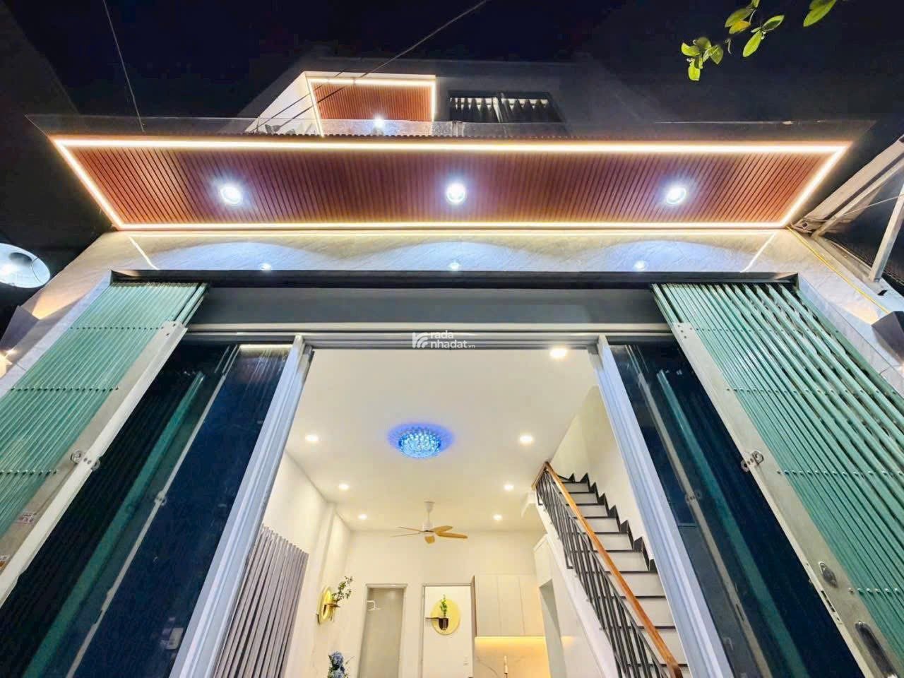 Bán nhà đẹp ở Nguyễn Văn Đậu, P5, Q. Bình Thịnh SHR. Giá 2tỷ830, 52m2