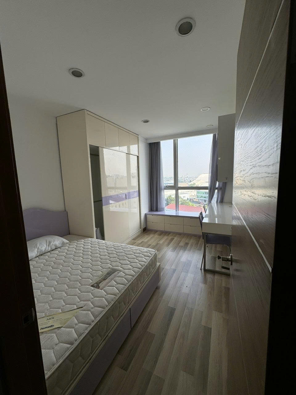 Chung cư Phú Nhuận 2PN 7,1 tỷ, 114,5m2, 2PN, 2WC, full nội thất, sổ hồng. Gần sân bay