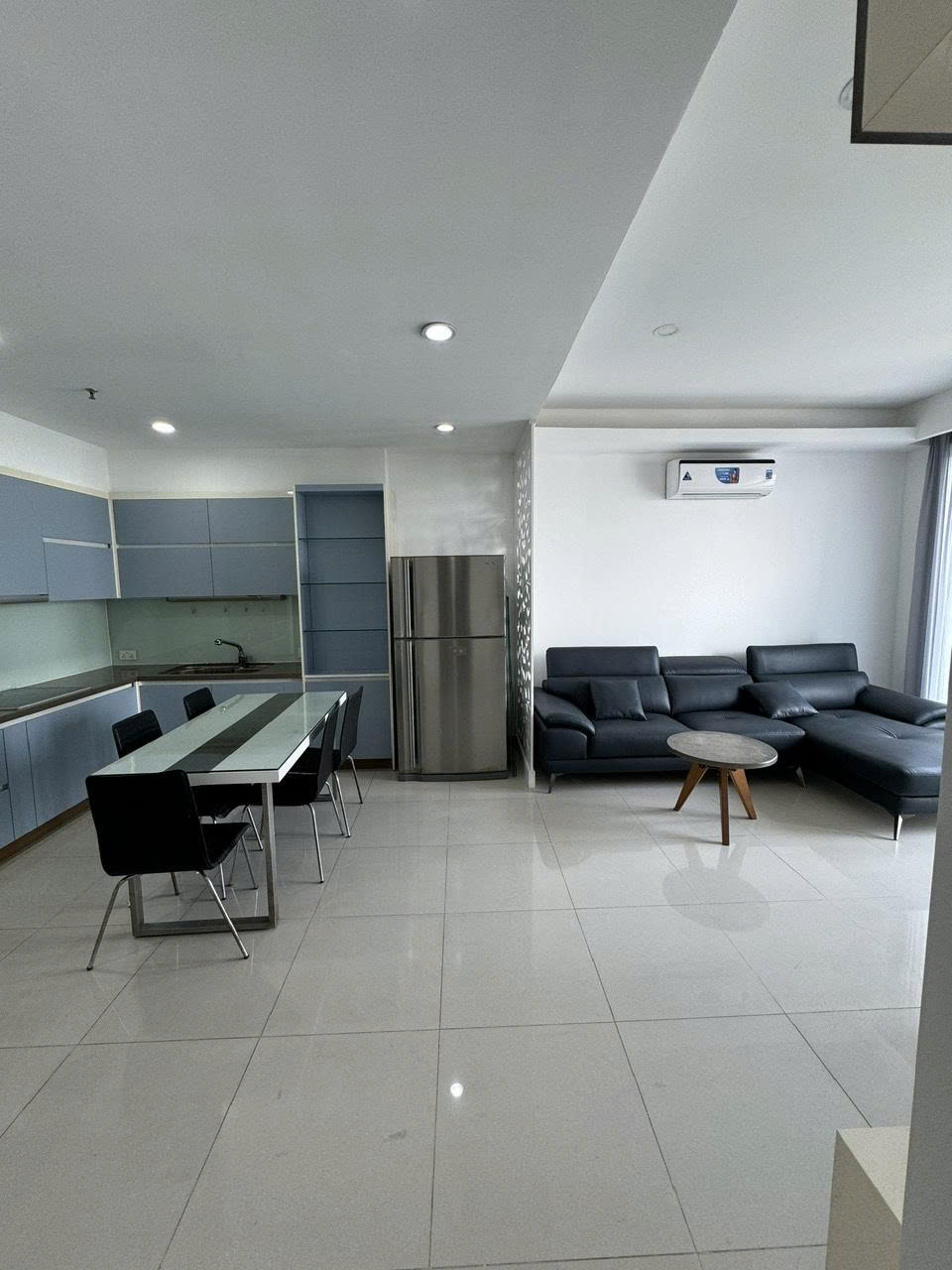 Chung cư Phú Nhuận 2PN 7,1 tỷ, 114,5m2, 2PN, 2WC, full nội thất, sổ hồng. Gần sân bay