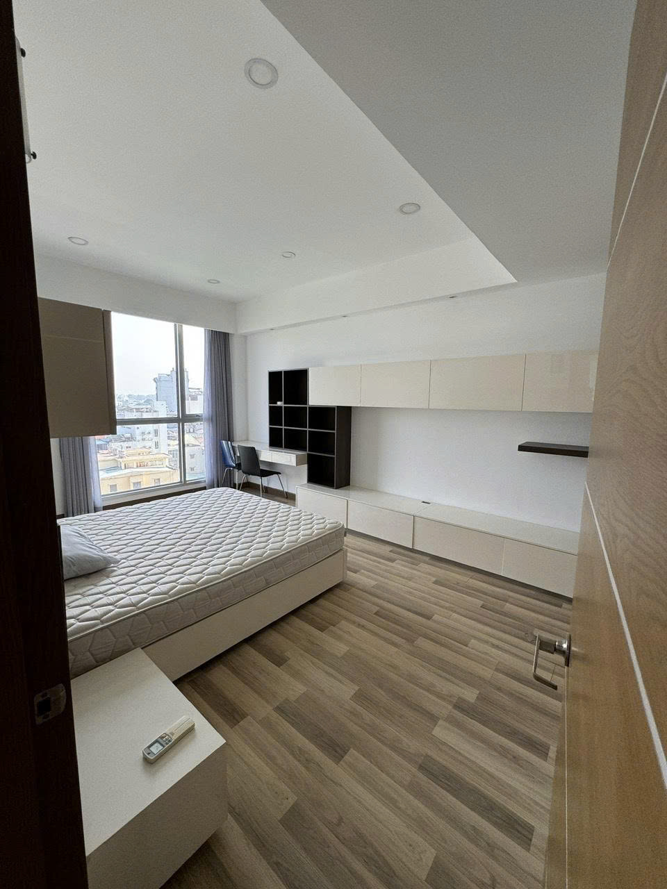 Chung cư Phú Nhuận 2PN 7,1 tỷ, 114,5m2, 2PN, 2WC, full nội thất, sổ hồng. Gần sân bay