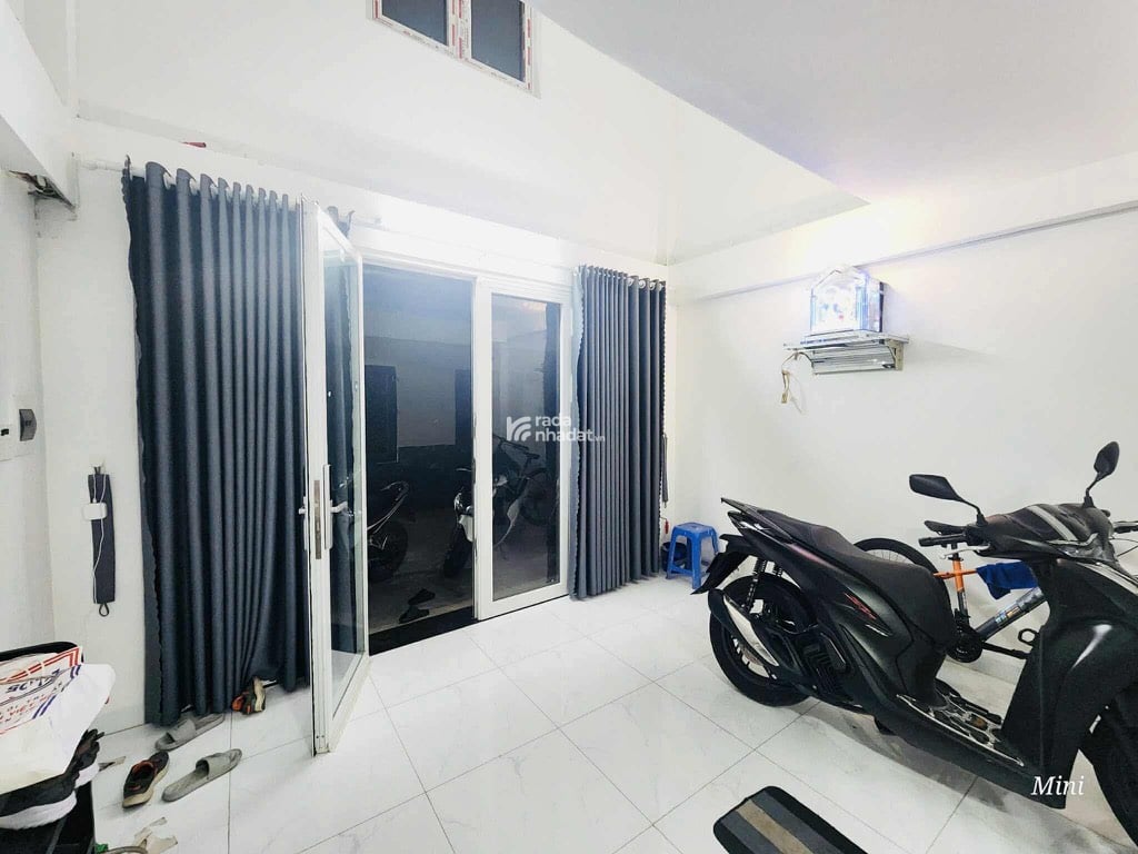NHÀ ĐẸP TRẮNG TINH - Ở HOẶC CHO THUÊ ĐỀU TỐT P17 BÌNH THẠNH SÁT QUẬN 1