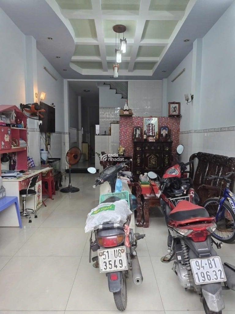 BÁN NHÀ GIA PHÚ 64M2 3 TẦNG HXH THÔNG 6M 6.2 TỶ
