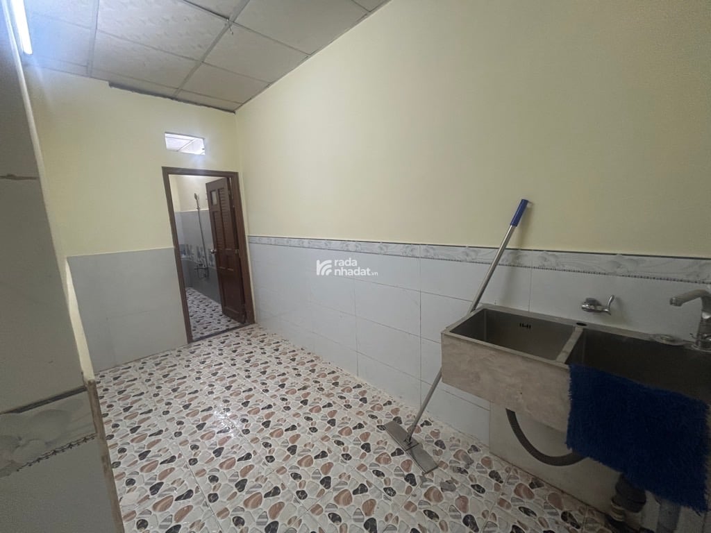 BÁN NHÀ QUẬN 8 88M2 4.25 TỶ 48TR/M2 4PN THU 8 TRIỆU PHƯỜNG 15

