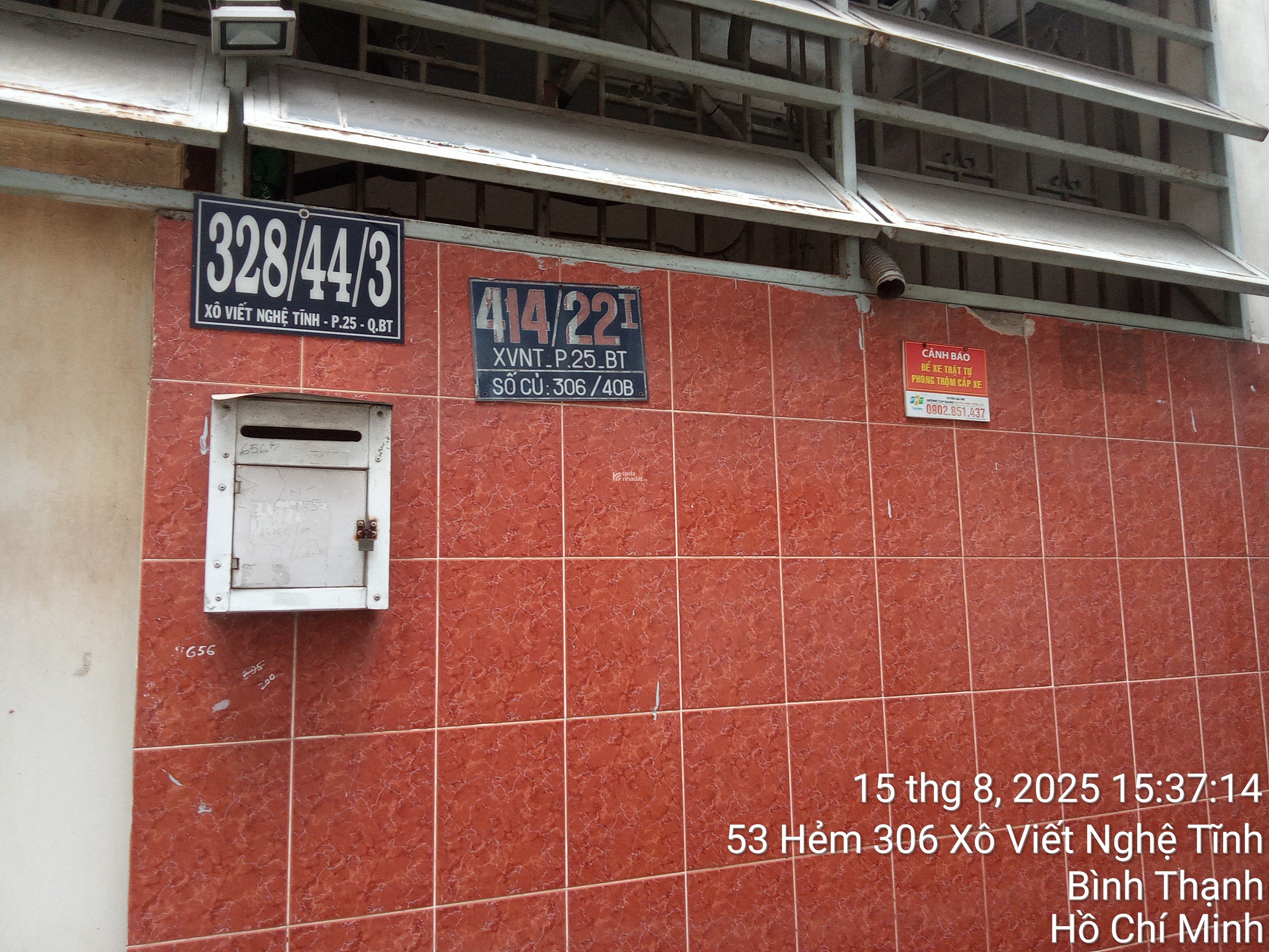 Bán nhà 1 trệt 1 lầu , diện tích sàn 43 m2 , diện tích sủ dụng 86 m2 . Có 2 toilet , 2 phòng tắm ,