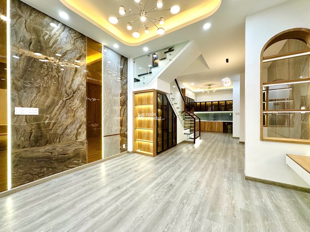 GIÁ GIẢM SIÊU SÂU, HẺM 7M NGUYỄN ĐÌNH CHÍNH, PHÚ NHUẬN, 4 TẦNG MỚI Ở NGAY. GIẢM 6T CHỈ 11.8T TL 