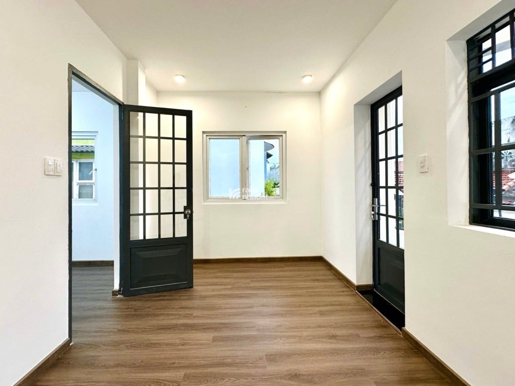 GIÁ GIẢM SIÊU SÂU, HẺM 7M NGUYỄN ĐÌNH CHÍNH, PHÚ NHUẬN, 4 TẦNG MỚI Ở NGAY. GIẢM 6T CHỈ 11.8T TL 