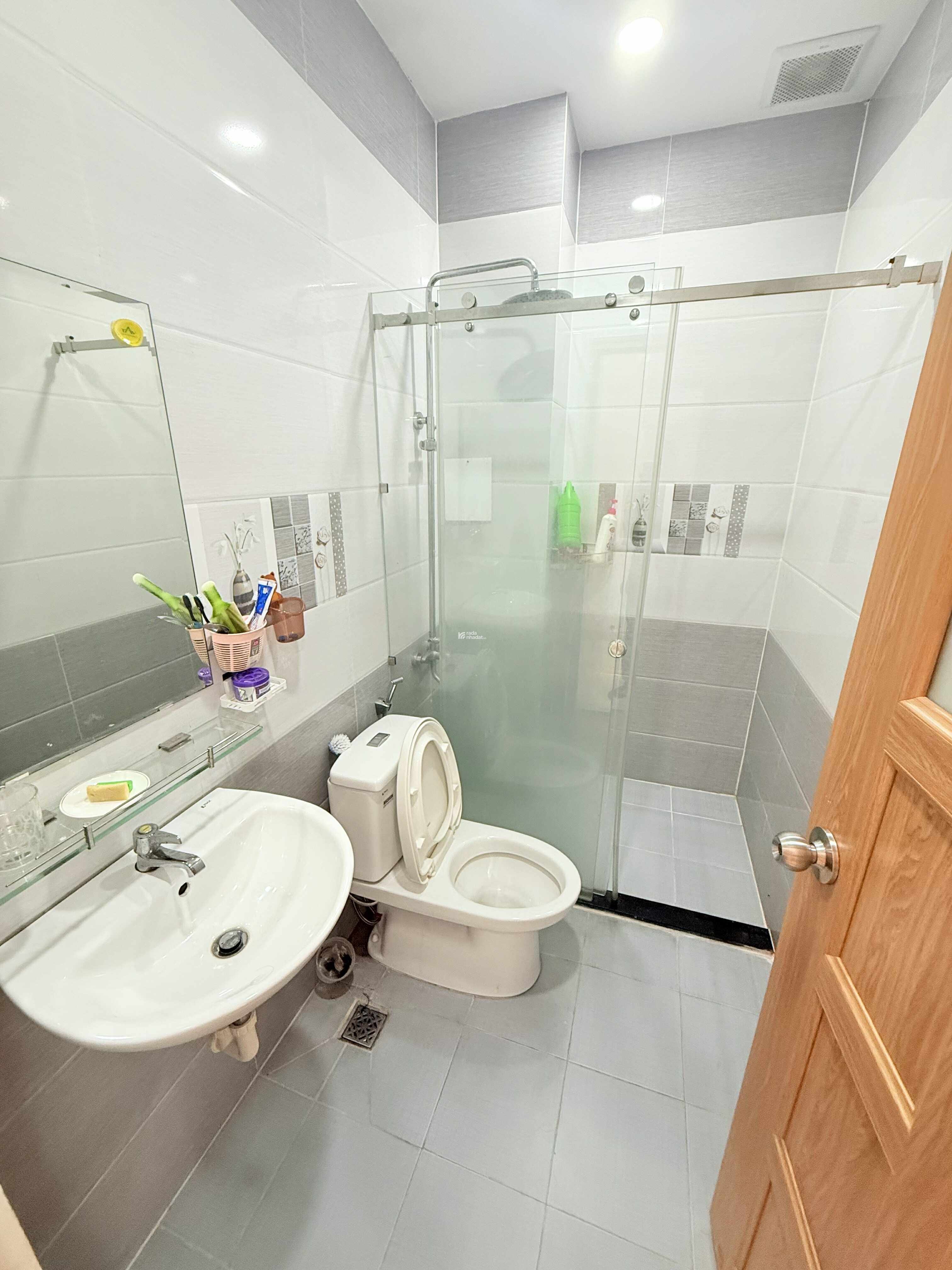BÁN NHÀ HXH TRƯỜNG CHINH - TÂN HƯNG THUẬN - Q12 - 4 TẦNG - 84M2 - CHỈ 8.1 TỶ TL TỐT