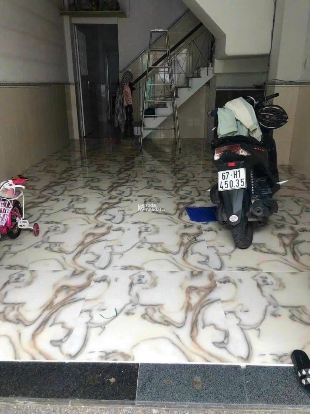 BÁN NHÀ CHDV 64M2 4 TẦNG 5.9 TỶ THU NHẬP 20TR HXH 8M KẾ AEON MALL BÌNH TÂN 