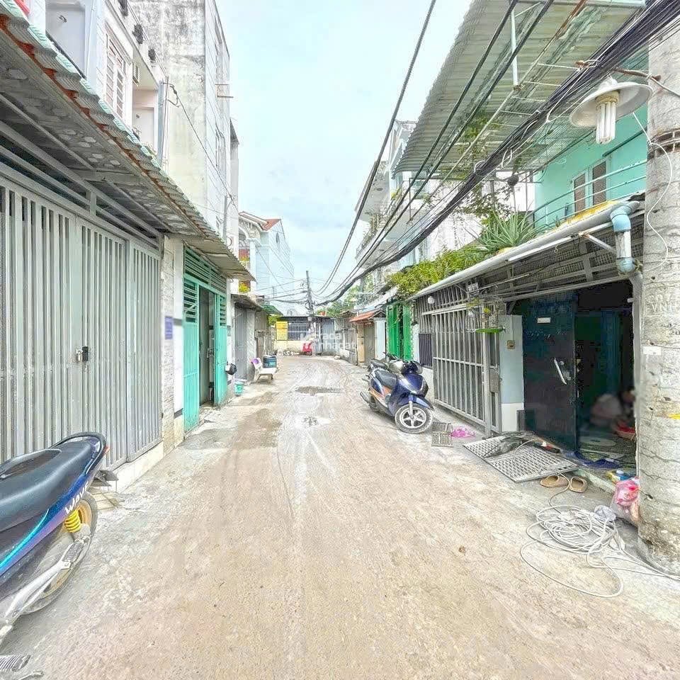 Bán đất nở hậu Quận 7 ngang 5.1m dài 15m nở 5.6m vuông vức khu hiện hữu chỉ 5 tỷ