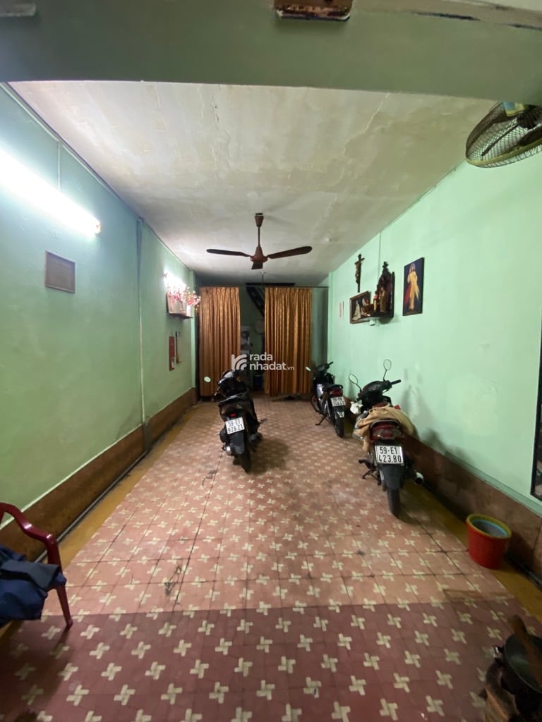 GẦN MẶT TIỀN HUỲNH VĂN BÁNH, PHÚ NHUẬN, 50M2 NGANG HIẾM CÓ. GIẢM 500TR CHỈ CÒN 8.7T TL 