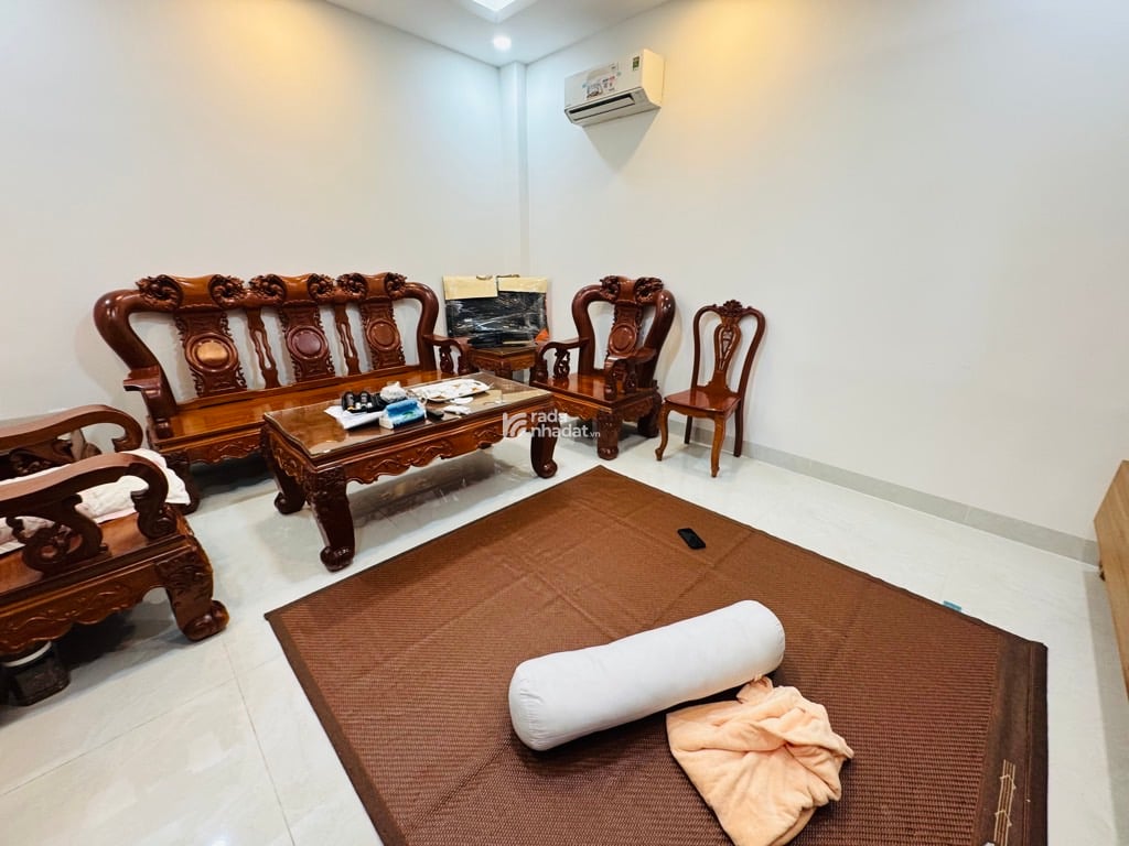 BÁN NHÀ BÌNH TRỊ ĐÔNG B 75M2 4 TẦNG BTCT 4 PHÒNG NGỦ 6.75 TỶ NỞ HẬU TÀI LỘC GẦN AEON MALL TÊN LỬA 