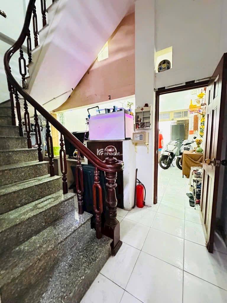 62M2 HẺM XE HƠI VÔ NHÀ 3 TẦNG BTCT BẠCH ĐẰNG p24 BÌNH THẠNH