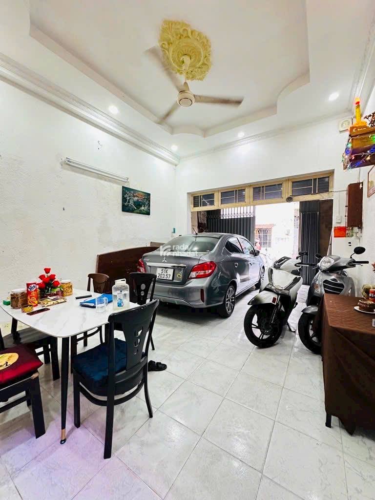 62M2 HẺM XE HƠI VÔ NHÀ 3 TẦNG BTCT BẠCH ĐẰNG p24 BÌNH THẠNH