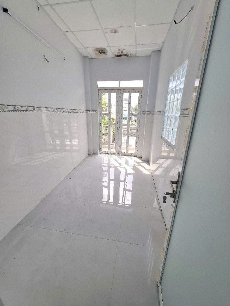 NHÀ MẶT TIỀN LÒ GỐM, 3 TẦNG, 50M2, 6.5 TỶ