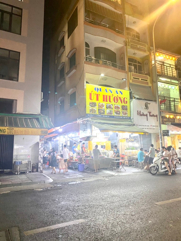 NHÀ 4 TẦNG - 25M2 - HẺM 4M THÔNG - DÒNG TIỀN 18 TR/T