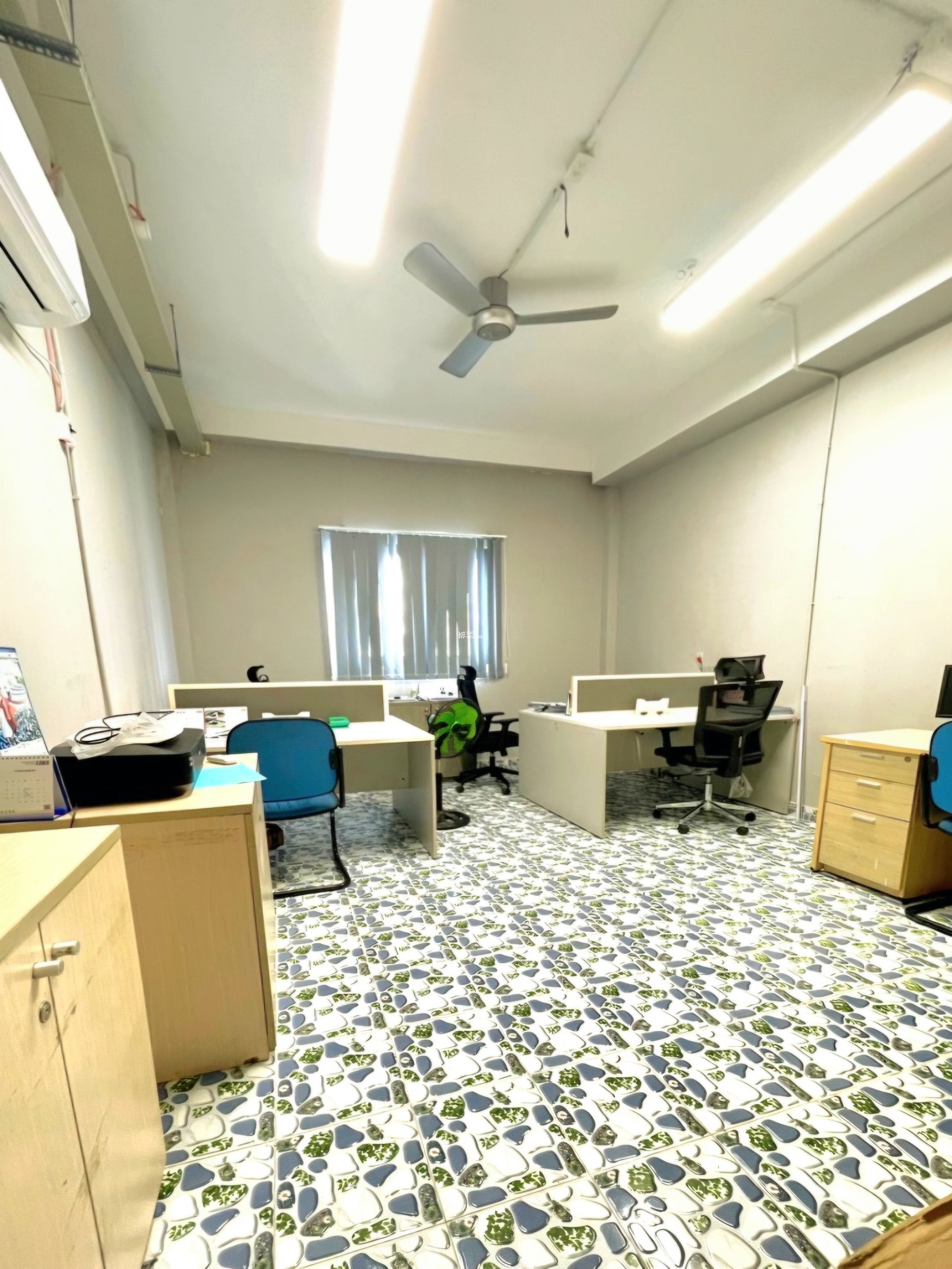 NHÀ ĐẸP KHU VIP ĐỒNG BỘ NGUYỄN SƠN - 5 TẦNG - 75M2 - NHỈH 15T