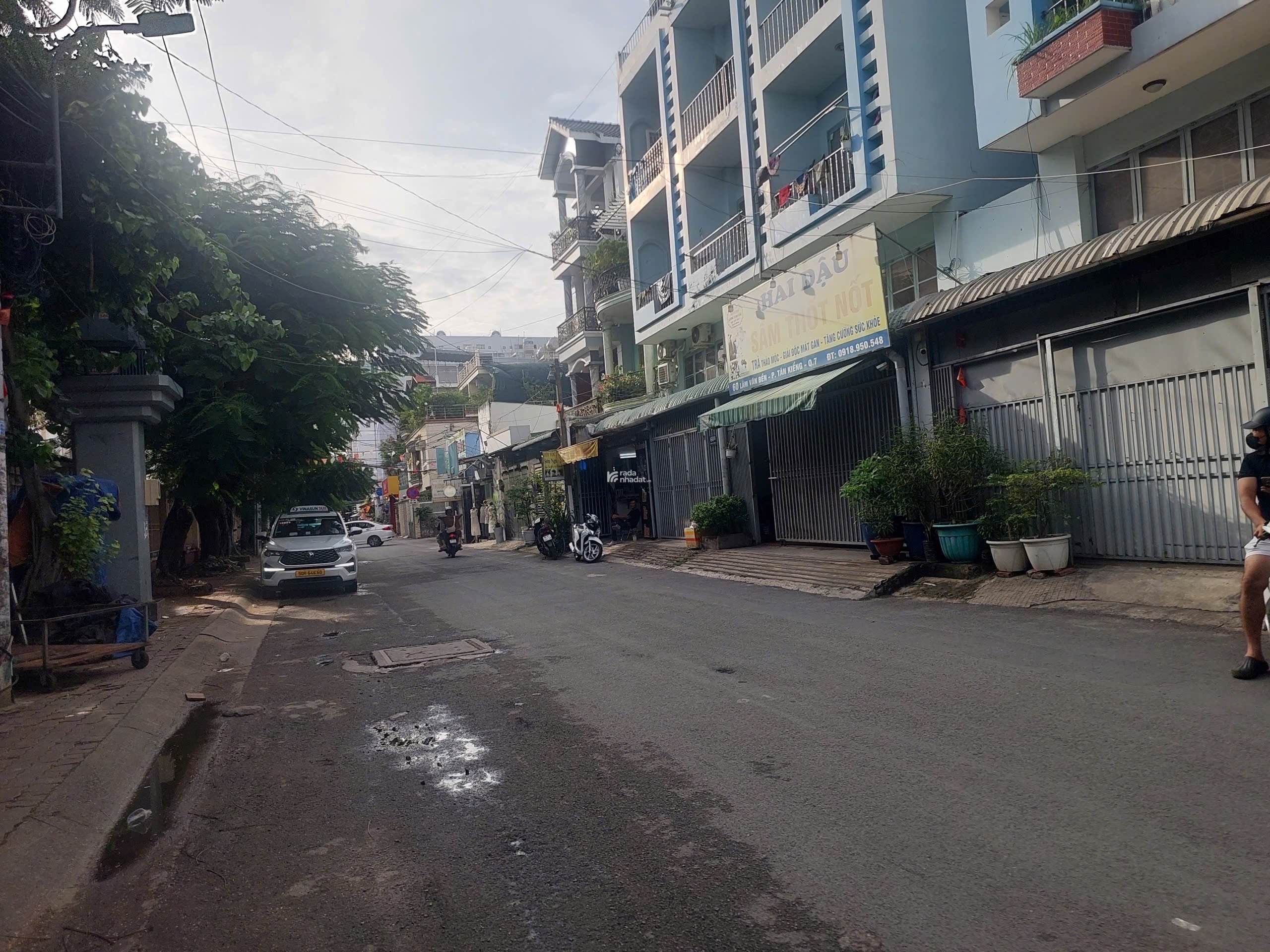 Bán nhà Quận 7 có 90m2 thổ cư nhà 2 tầng 5 phong cho thuê ngang 4.7x22.6m chỉ 7 tỷ