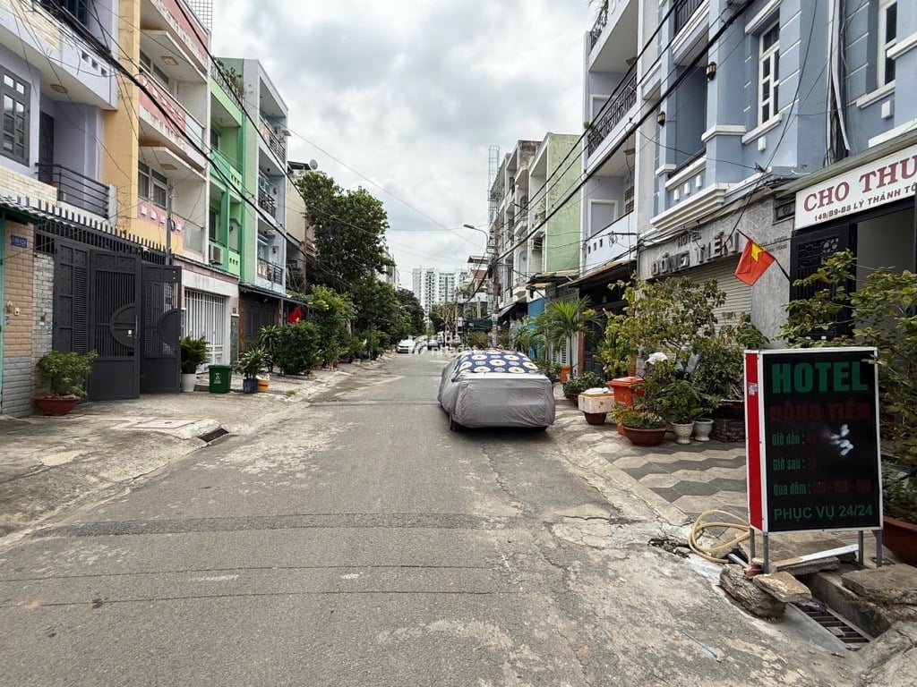  KHÁCH SẠN 4 TẦNG- MT ĐƯỜNG VỈA HÈ 12M CHUẨN- DÒNG TIỀN KHOÁN- NGANG CHUẨN 8M VUÔNG VỨC 