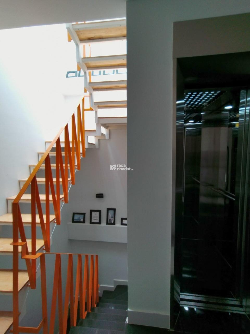 MẶT TIỀN KINH DOANH PHÚ NHUẬN - CHDV 5 TẦNG - DÒNG TIỀN ỔN ĐỊNH 50TR/THÁNG