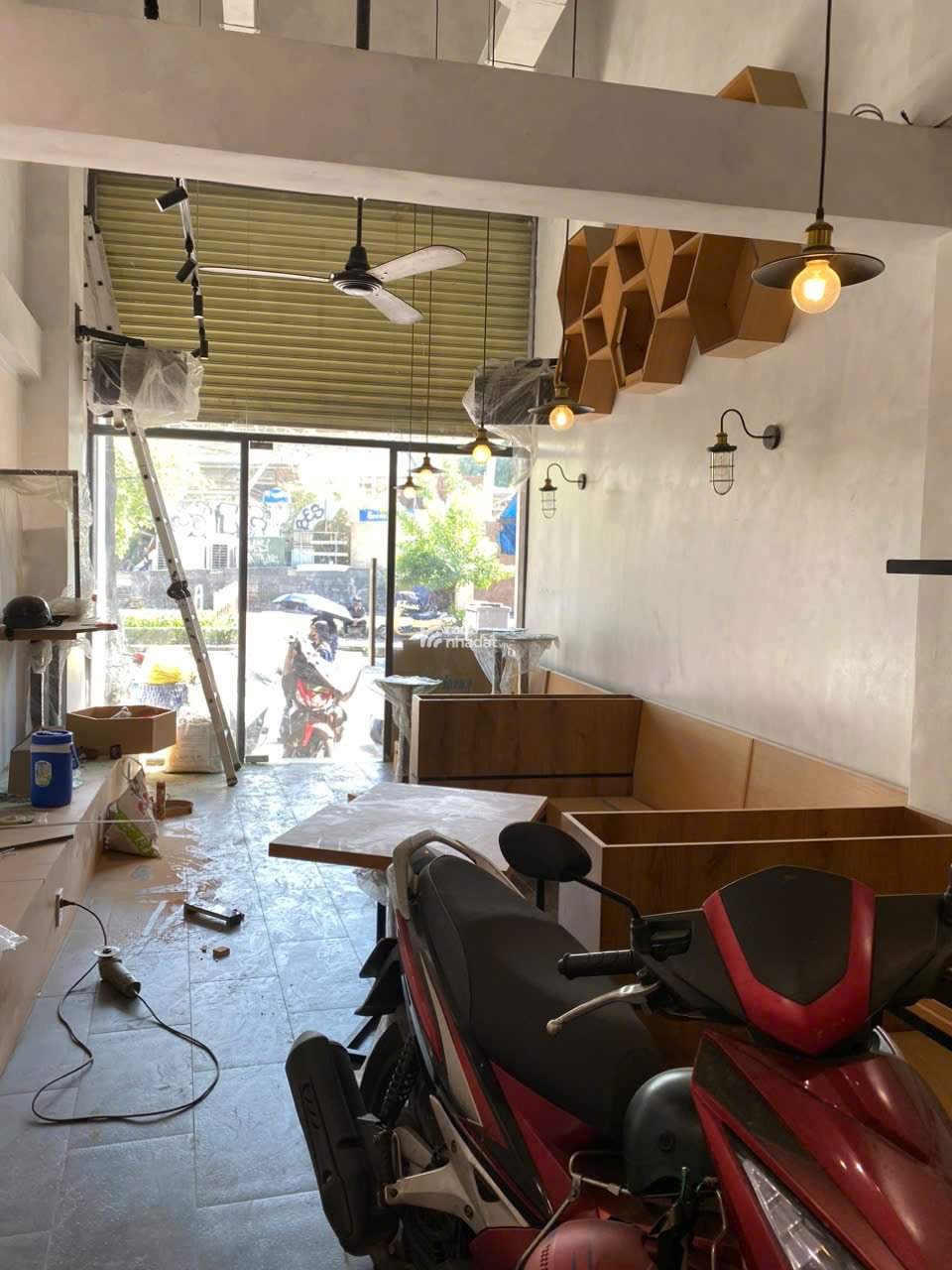 BÁN NHÀ MẶT TIỀN LÊ LAI QUẬN 1 - 32 Tỷ TL