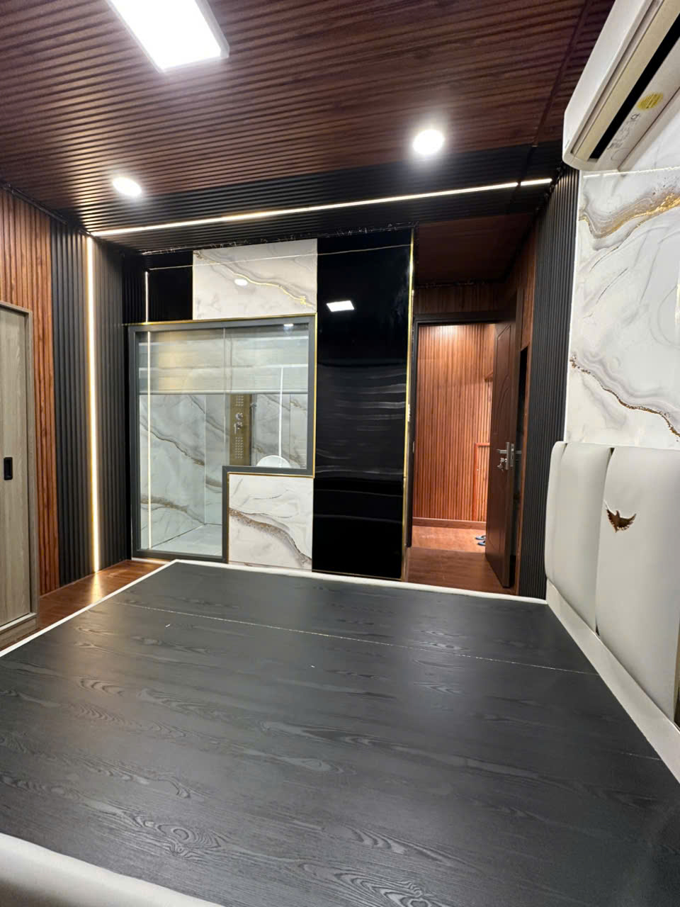  BÁN CHDV 6 TẦNG  20 PHÒNG -THANG MÁY -DÒNG TIỀN 90 TRIỆU/THÁNG - LÊ ĐỨC THỌ P16 GÒ VẤP GIÁ 14.3 TỶ