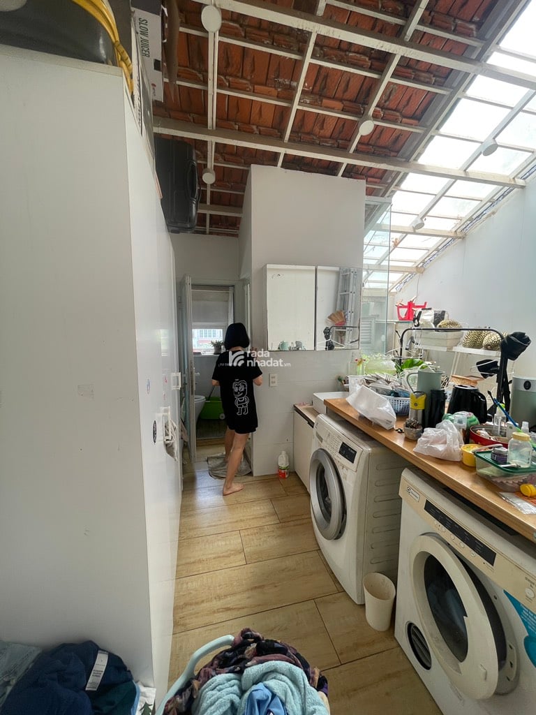 BÁN NHÀ HẺM Ô TÔ NGUYỄN THÁI BÌNH TÂN BÌNH 84M2 4 TẦNG 5PN 6WC 13.3 TỶ