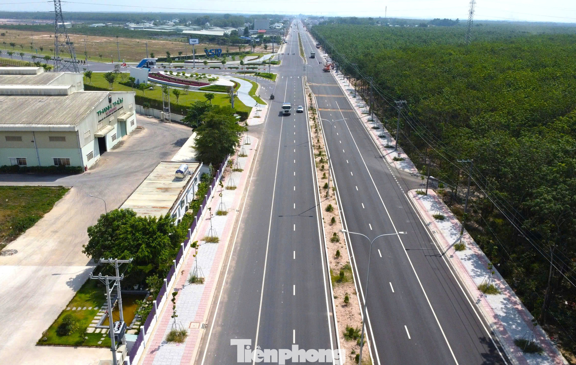 Đất mặt tiền KCN VSIP 3 - Mặt tiền 18M đường 32m ngay Cổng VSIP 3