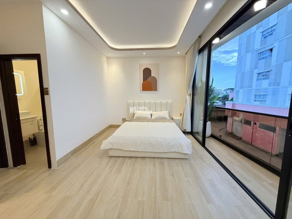 Nhà mới 6 tầng thang máy  Phạm Văn Chiêu  P14 Gò Vấp Hẻm xe hơi thông 5x14m( nở hậu đẹp) Giá 9.8 Tỷ